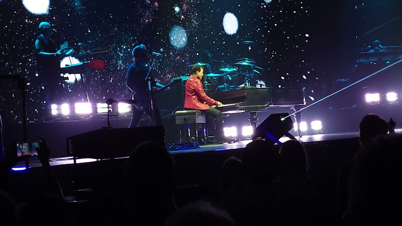 Lionel Richie – Say You, Say Me | Live at Movistar Arena Buenos Aires 2025