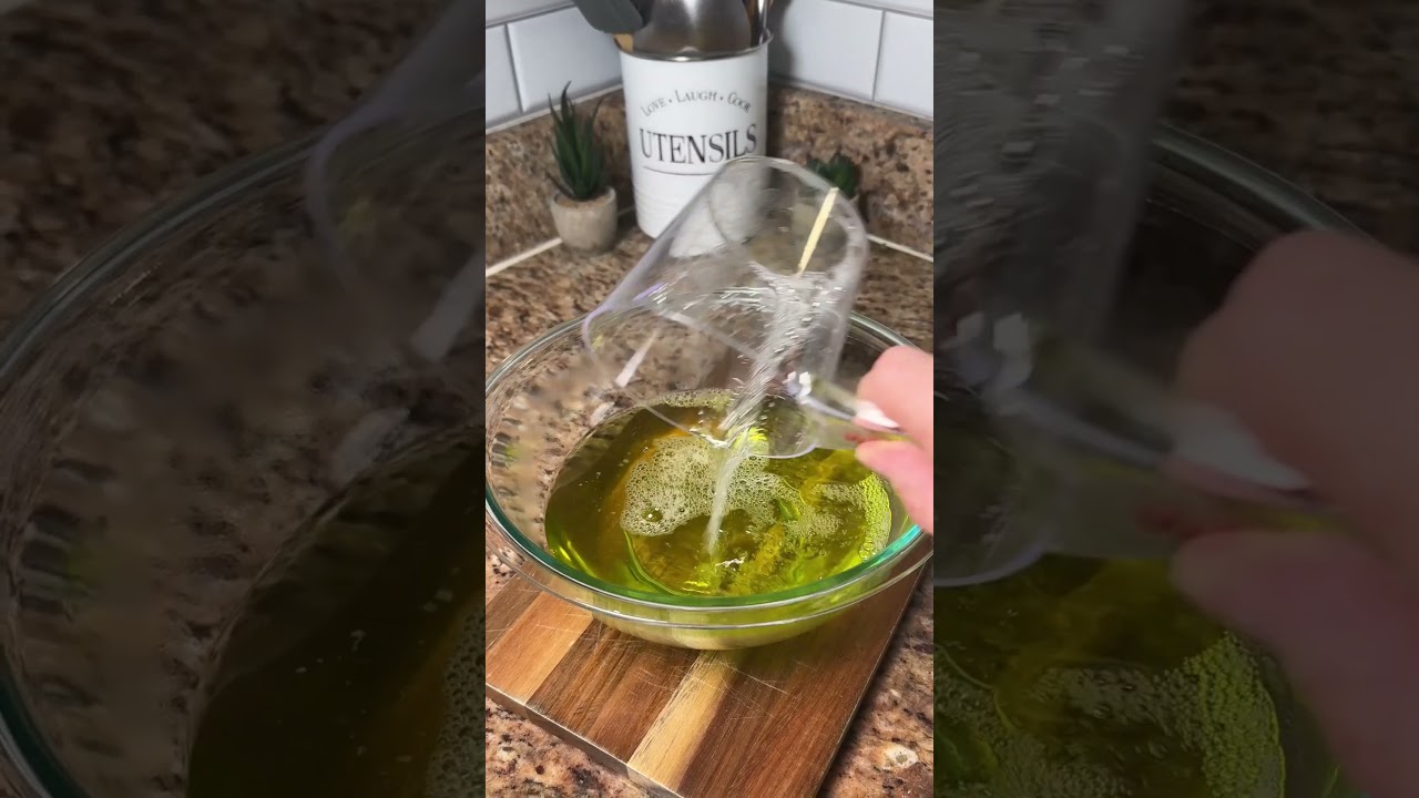 Keep Bugs Away With This Simple Clove Hack!