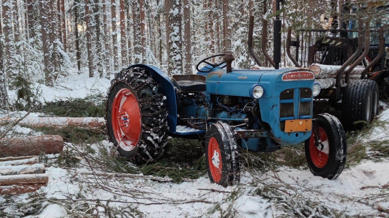 Fordson Super Dexta Hauling Logs