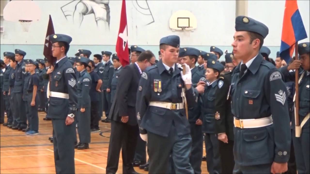1ère Parade du Commandant // Escadron 898 Optimiste Brossard