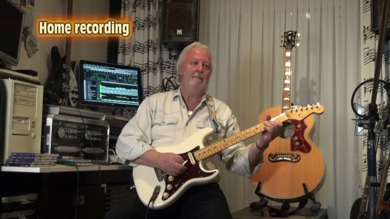 Torn Between Two Lovers - Mary MacGregor (cover on guitar by Eric )