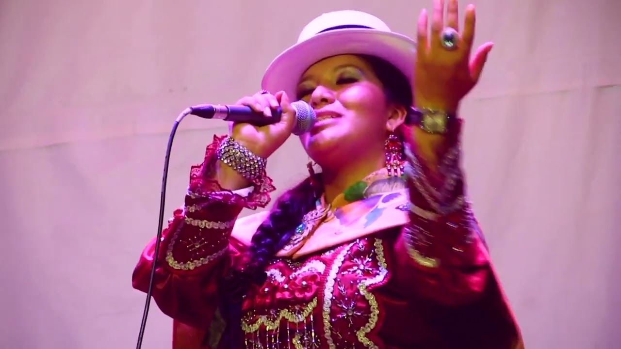 Tunantada NUESTRO AMOR GABY DEL PERÚ