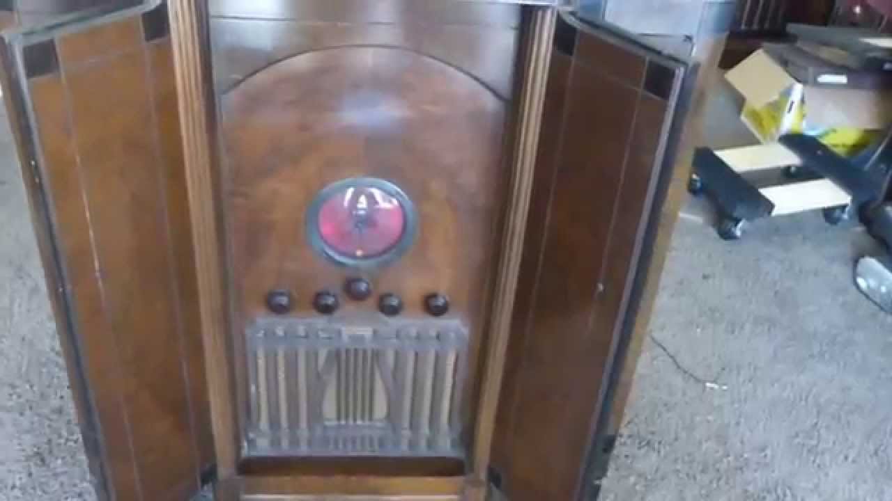 1934 RCA Victor model 341 Duo record changer demo
