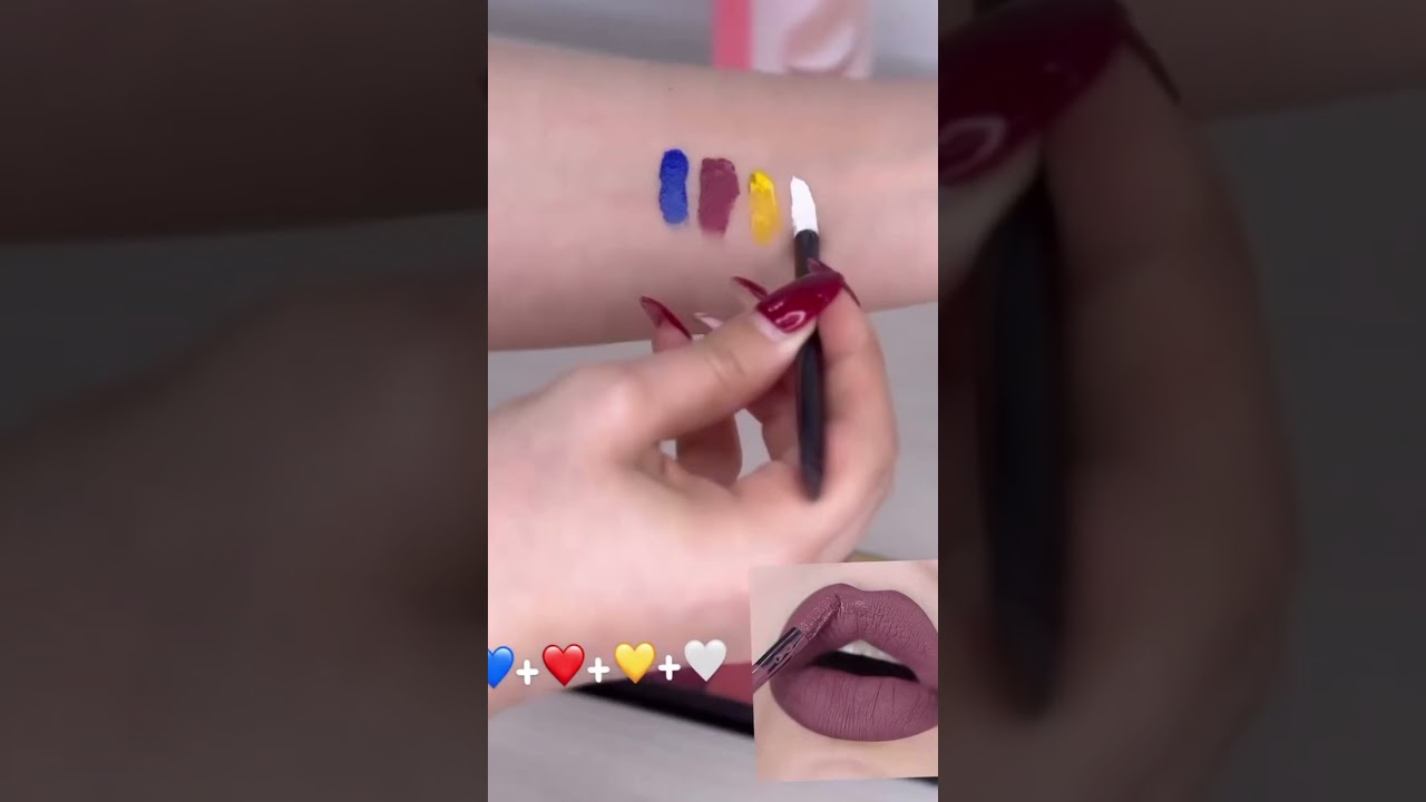 Primary colour ko mix karke kese ek naya lip stick colors bana sakte hai 