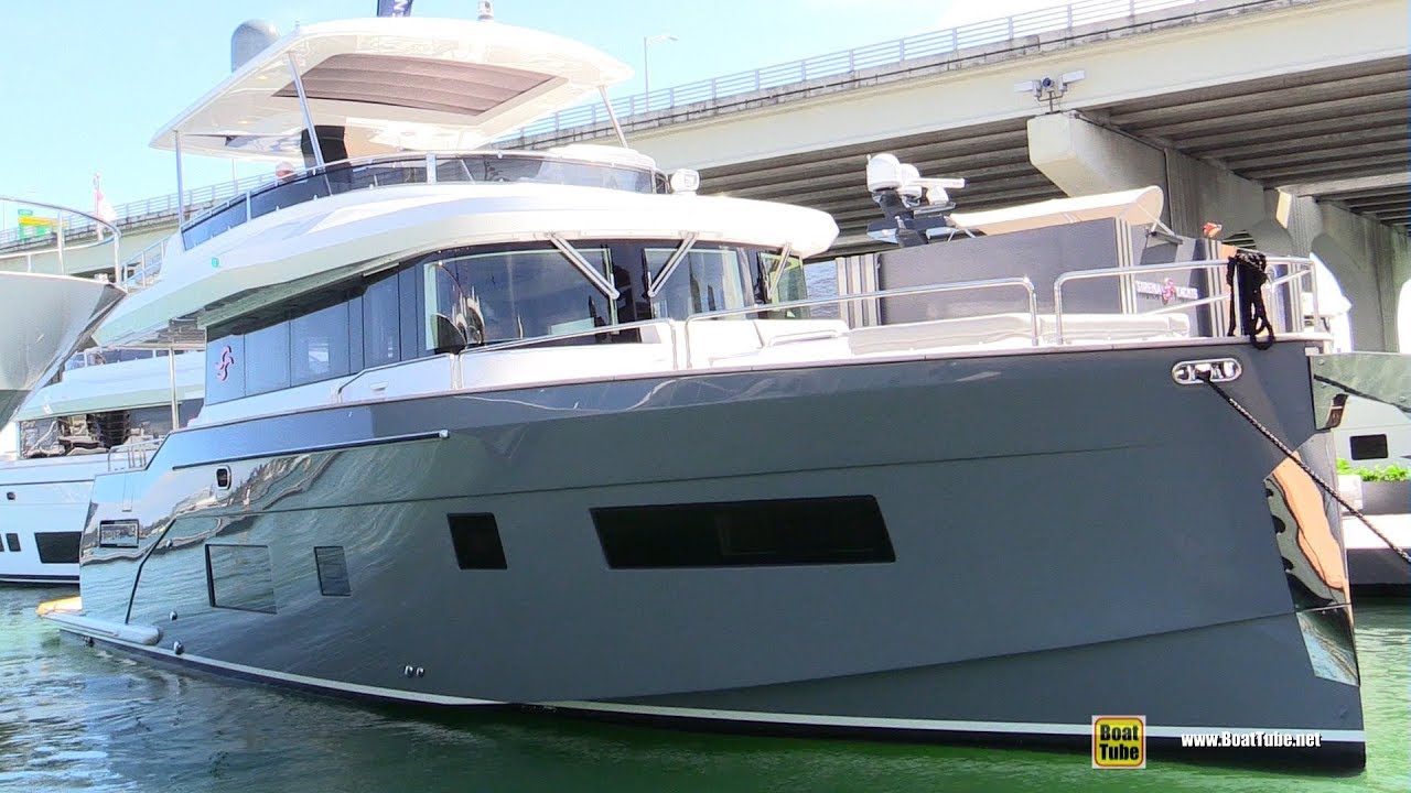 2019 Sirena 58 Luxury Yacht - Interior Deck Bridge Walkthrough - 2019 Miami Yacht Show