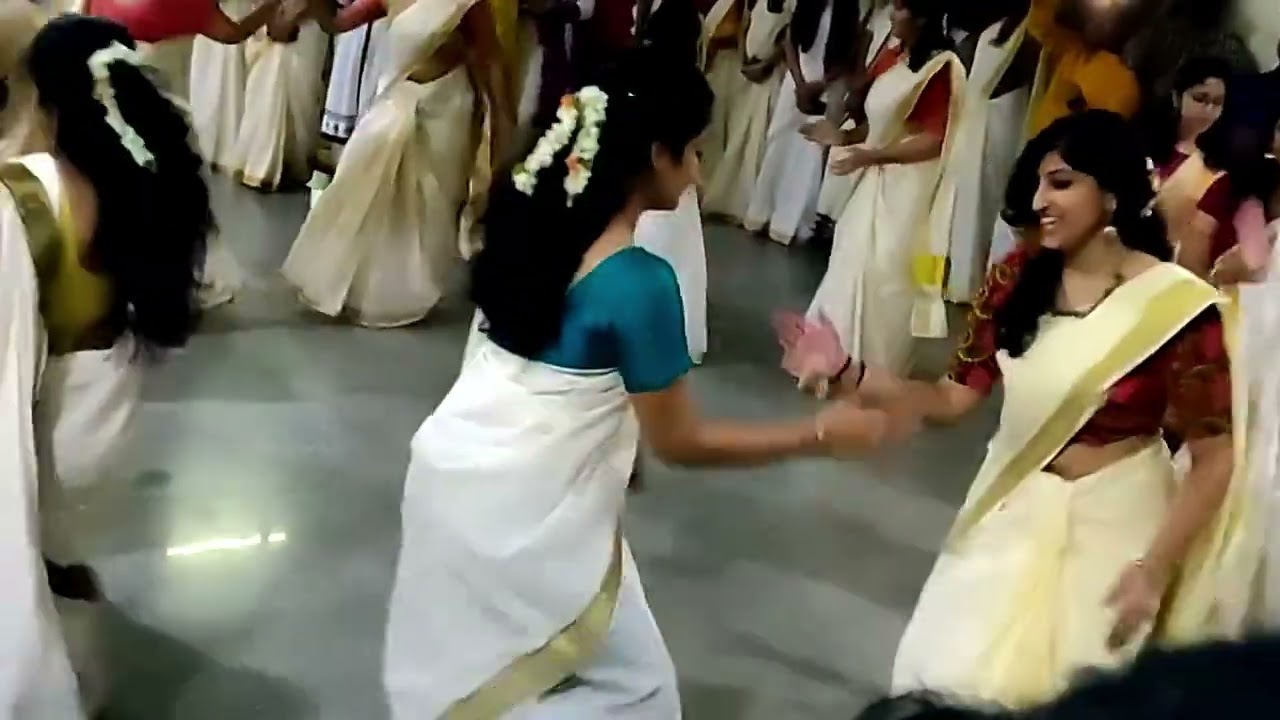 Thiruvathira Onam Dance