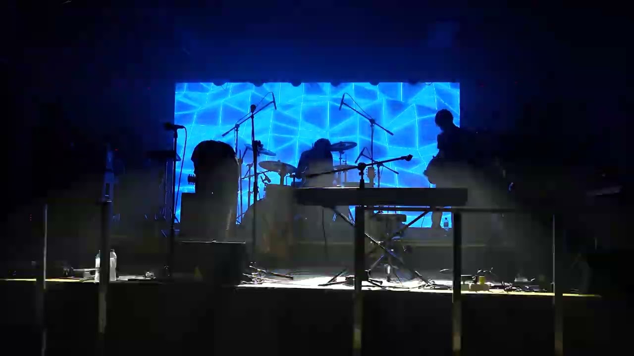 Blow Out - Radiohead cover por Goyimbwoods en Yield Rock 18.08.22