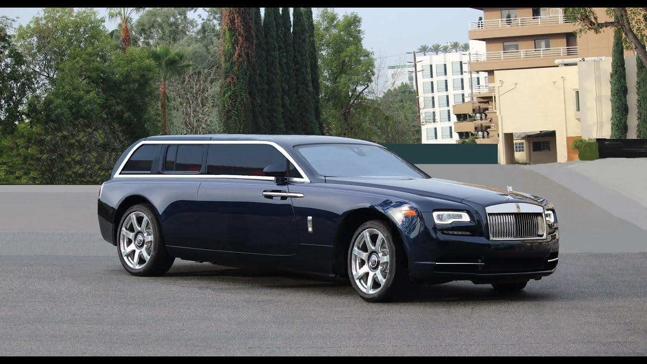 Computer Graphics Lesson #54 Rolls Royce Wraith becomes a station wagon.