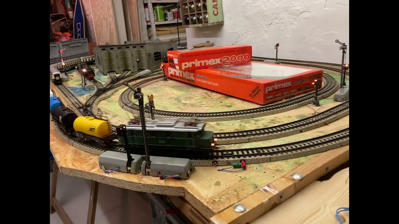 Märklin Primex 35 Jahre Jubiläumspackung 2702 aus dem Jahr 1989: 20 Jahre Primex mit E44 in oceanic