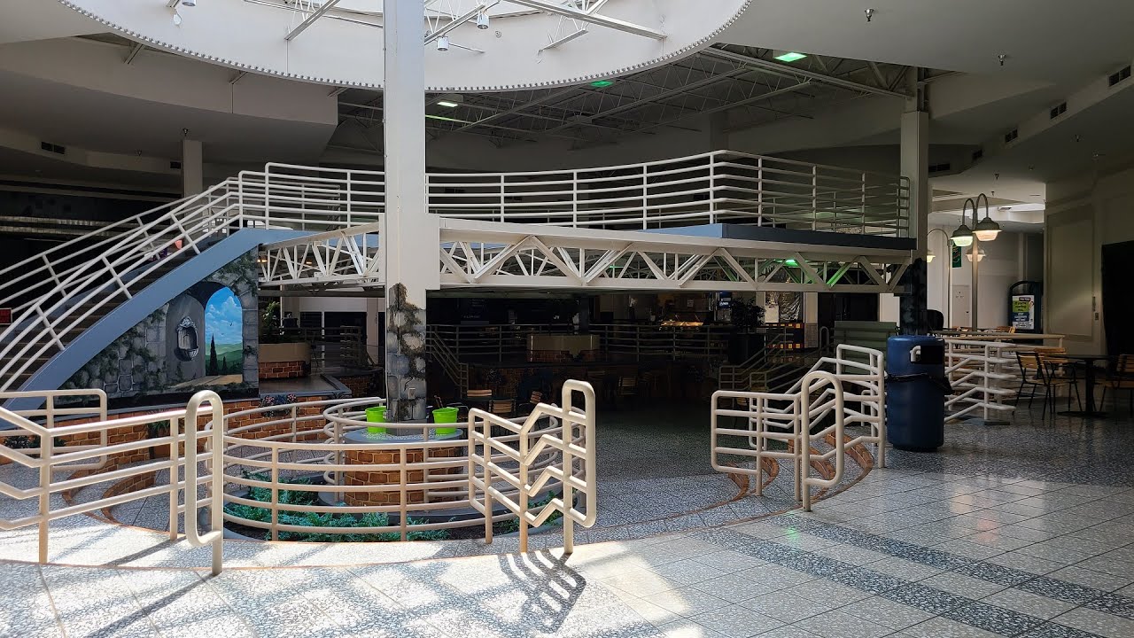 A Visit to Northtowne Mall (OH)