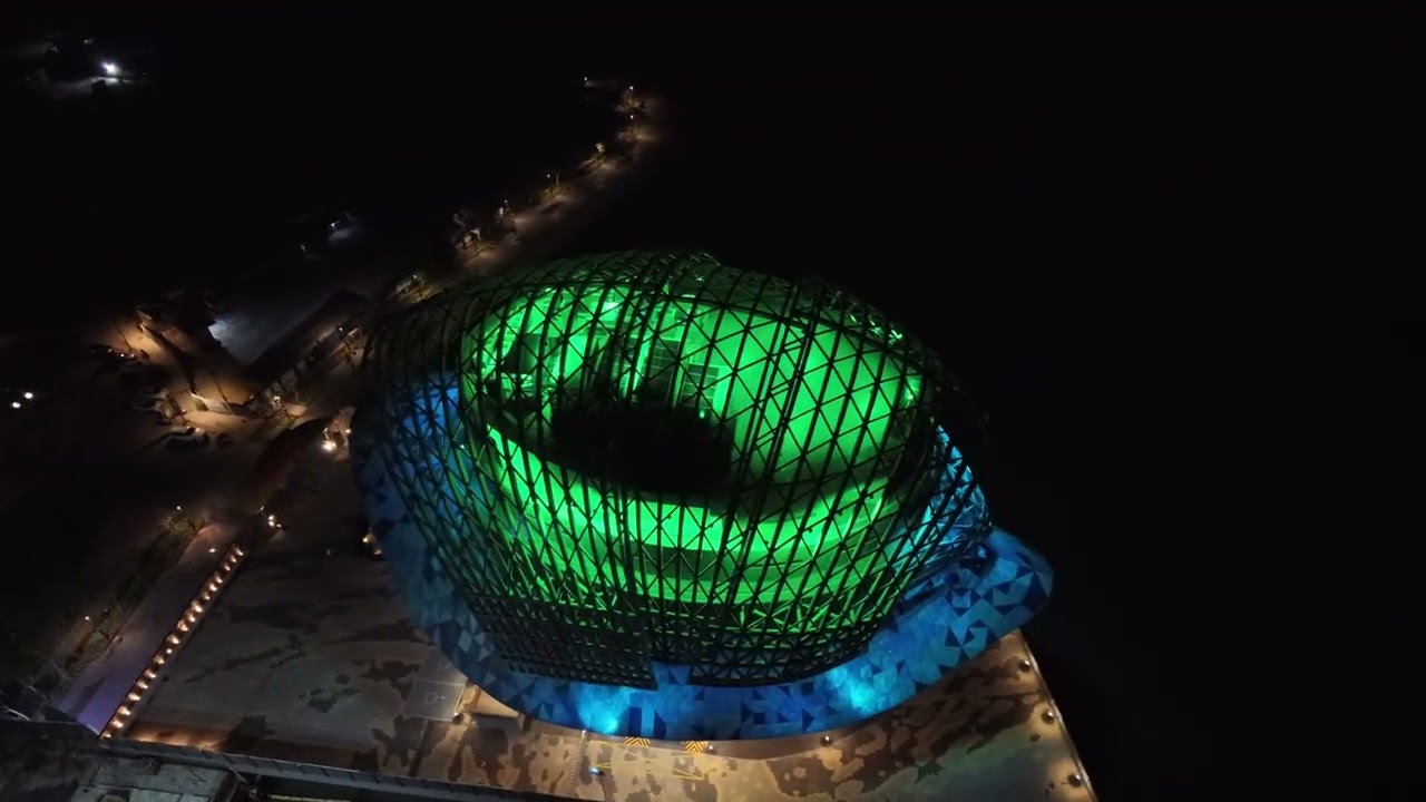 DJI 4 - The Light night scene