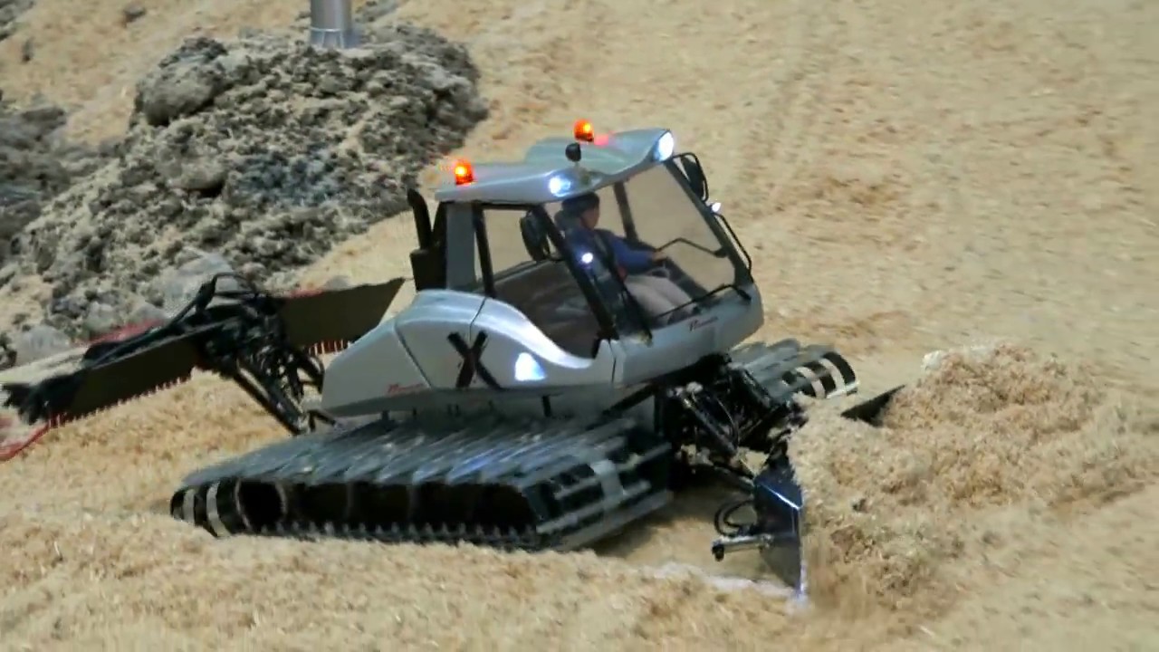Pistenbully snowbird kässbohrer schneemobil prinot pistenking maker davos