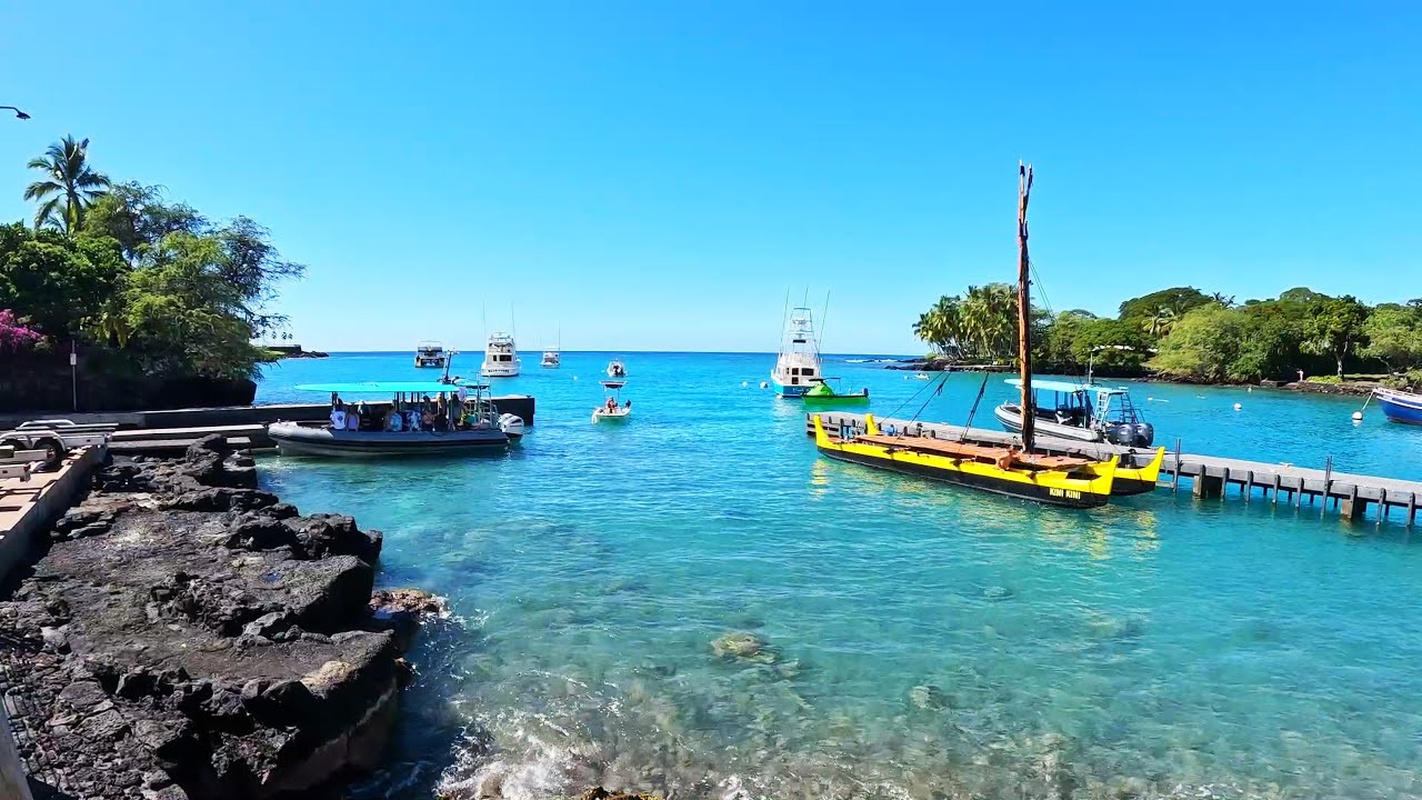 Snorkeling at Captain Cook's Monument near Kona, Hawaii