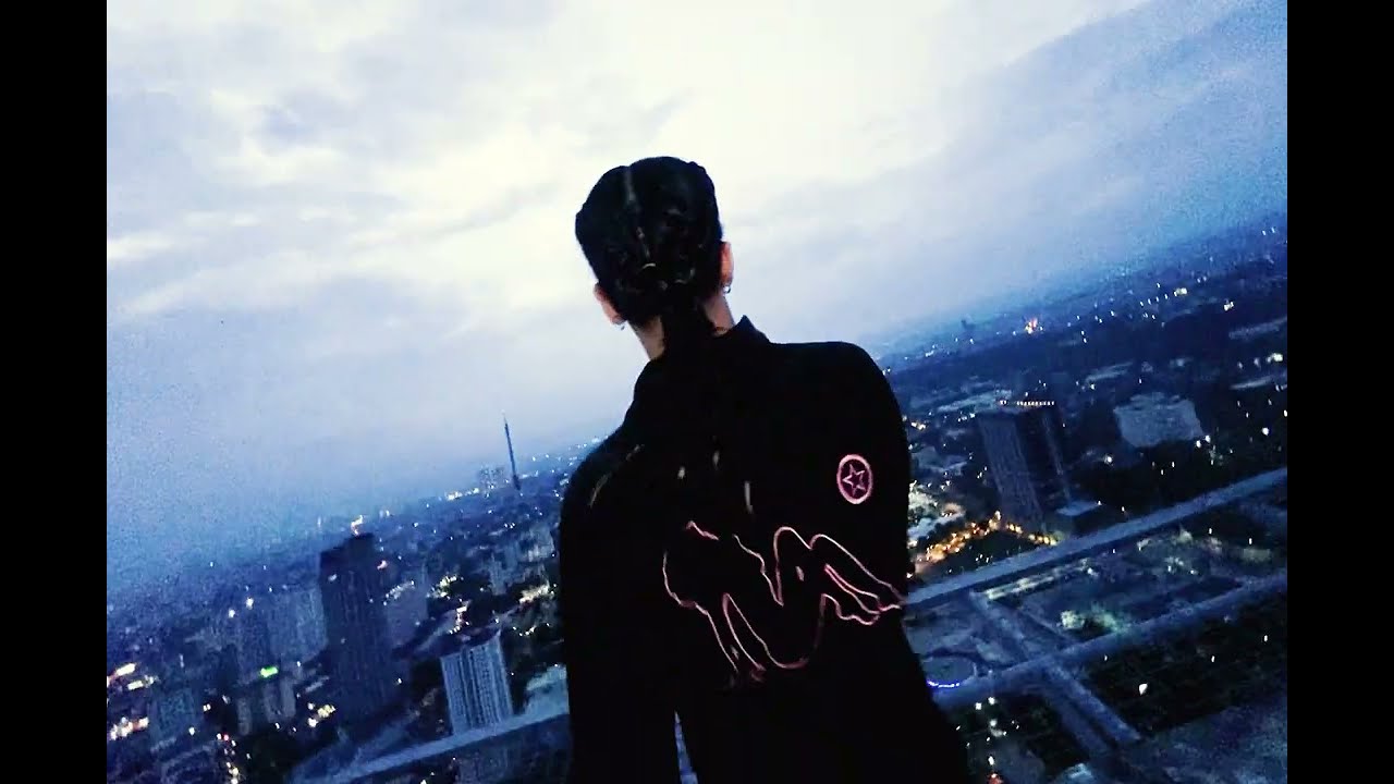 r0xxy, key.to - BEDSIDE (Official Music Video)