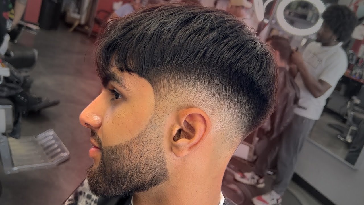 He flew in from London for this 🔥 haircut and beard.