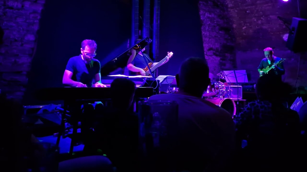 Captain Fingers at AghaRTA Jazz Club, Prague, Czech Republic - 14/09/2022