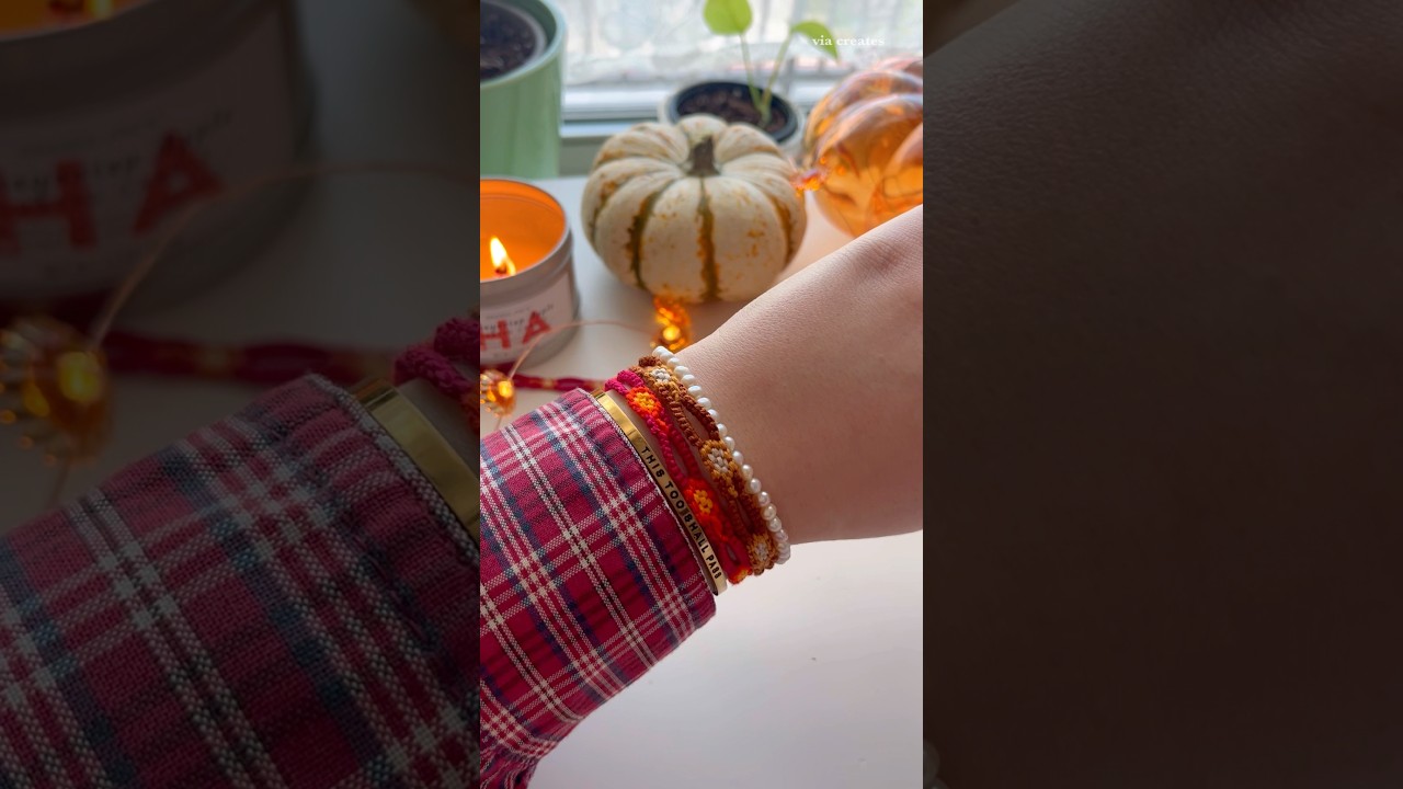autumn leaf chain friendship bracelet tutorial #fallcrafts #friendshipbracelettutorial #autumncrafts