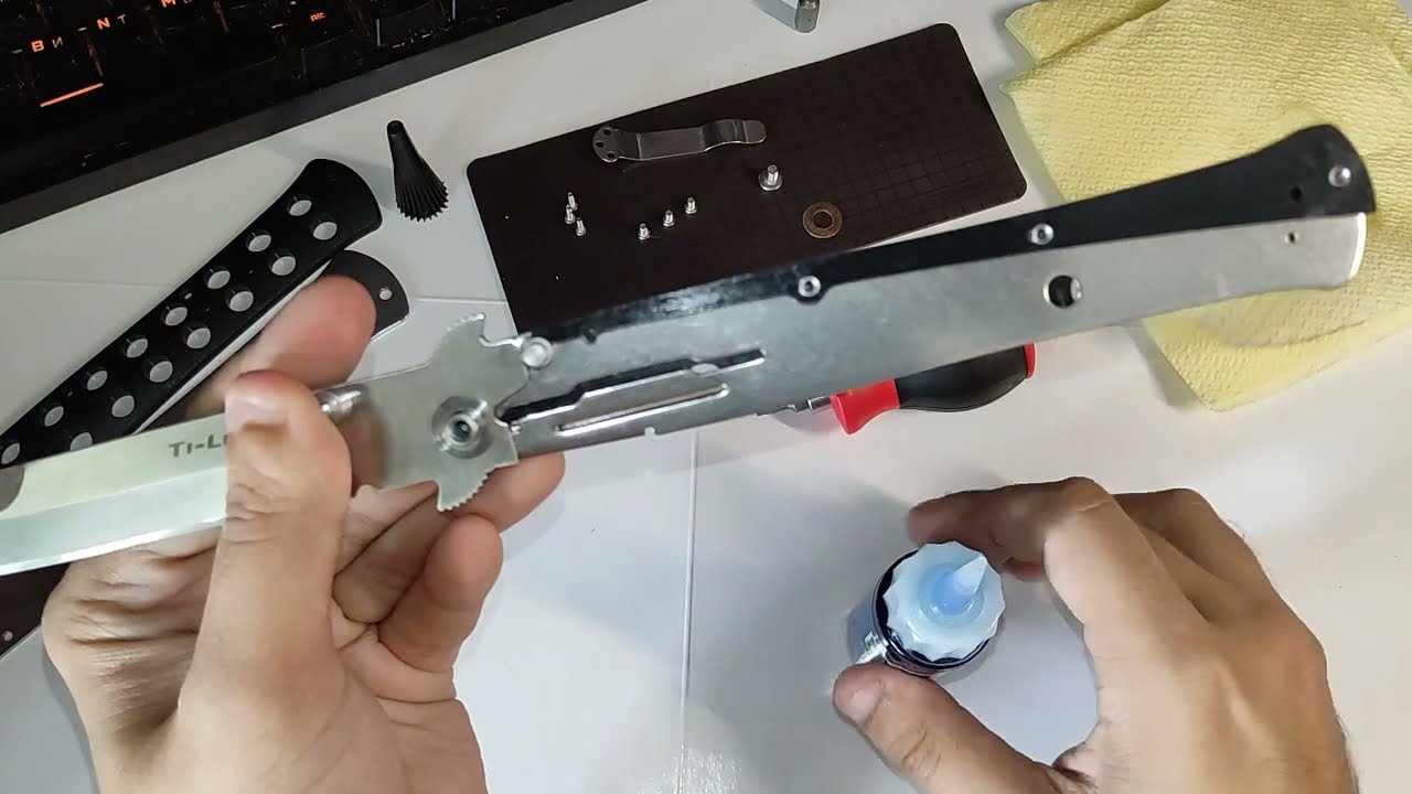Cold Steel Ti Lite VI 6