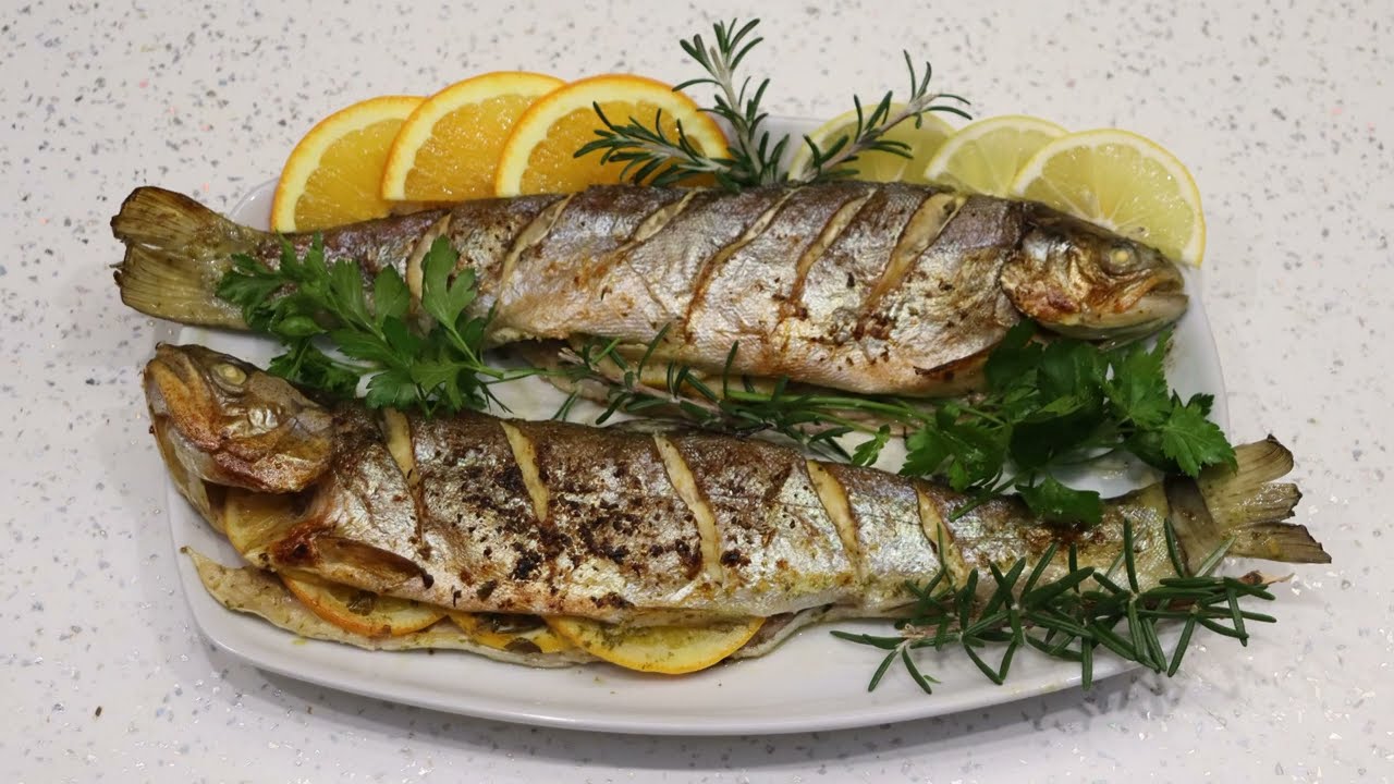 Kako da pripremite najukusniju, aromatičnu ribu iz rerne/pastrmku, oslić, skušu, oradu...
