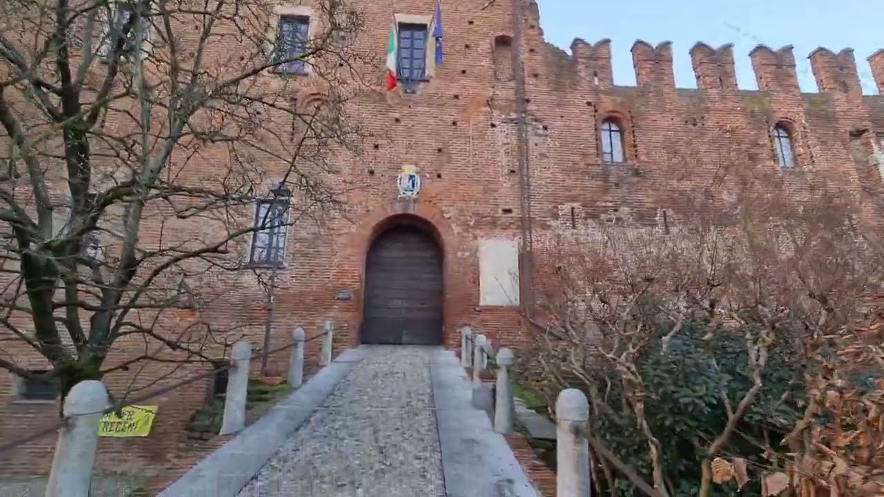 2022 01 23 ore 16 00 19 Binasco (Castello Visconteo)