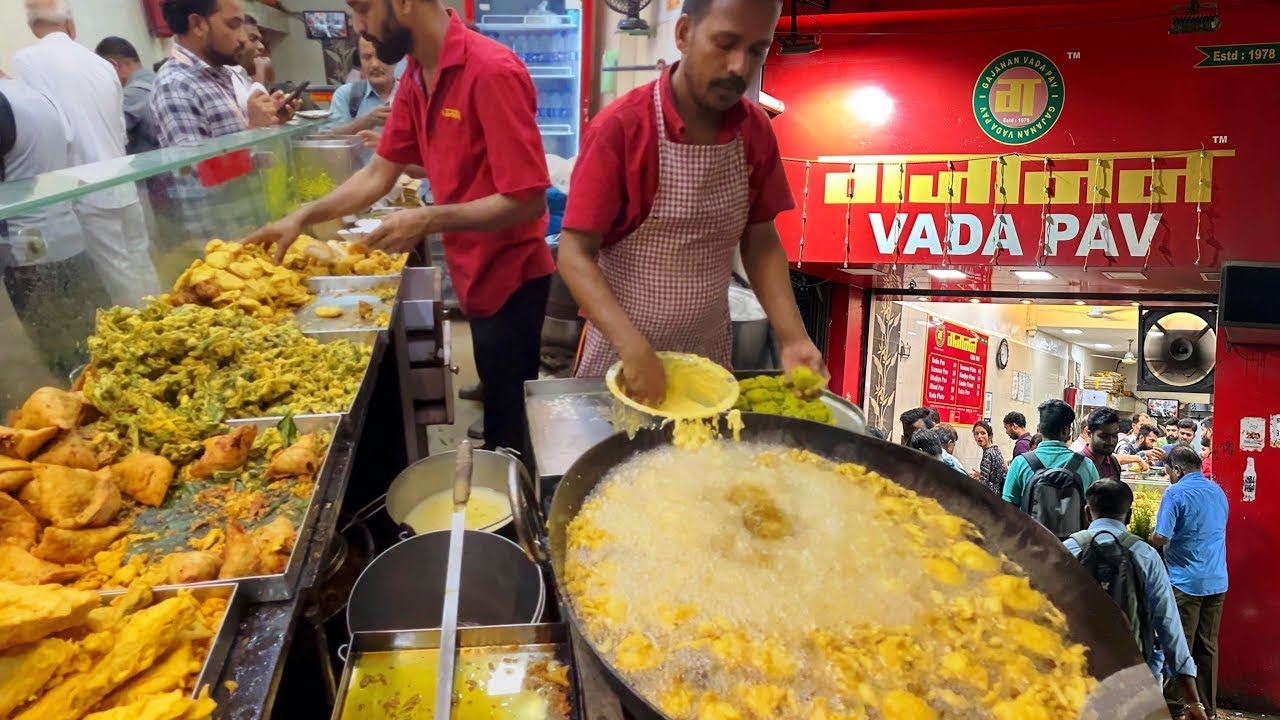 Gajanan Vadapav | Thane’s Most Loved Street Food Spot