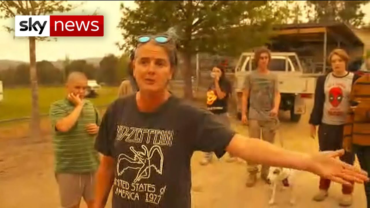 Australian PM told to '**** off' by bushfire residents