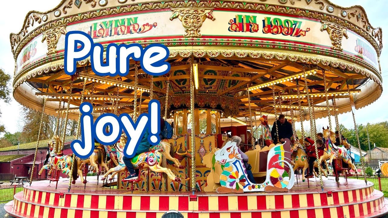Bressingham CAROUSEL GALLOPERS CAROUSEL RIDE with Christmas Music | VICTORIAN CAROUSEL RIDES