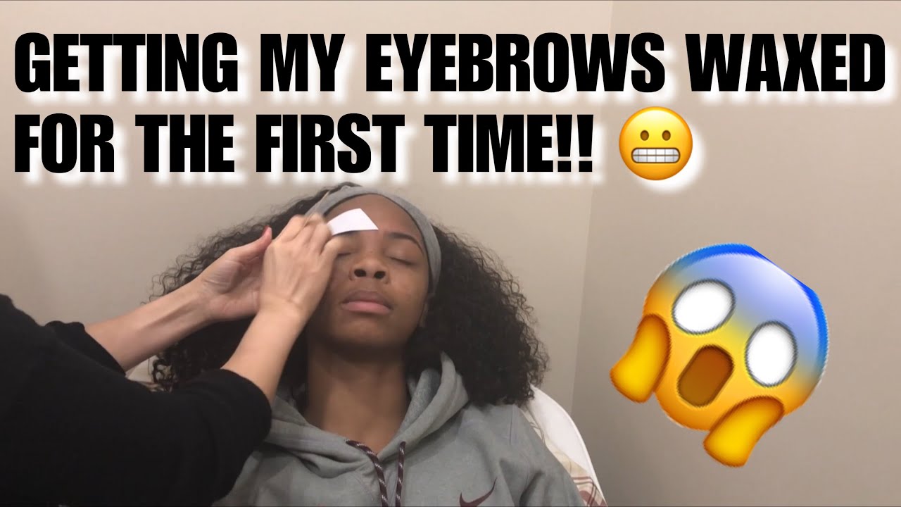 VLOG #1 : GETTING MY EYEBROWS WAXED FOR THE FIRST TIME😬