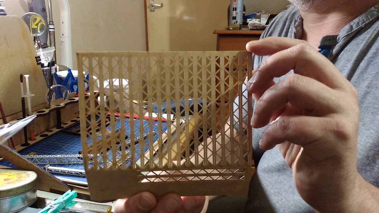 Overhead catenary for model railway HO scale/ OO scale