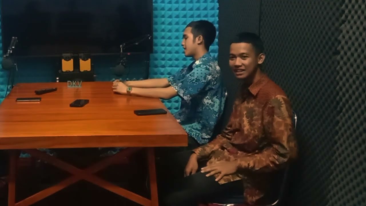 Podcast Siswa Kelas XII DKV 3. (Tugas Mata pelajaran Pilihan Konten Kreator)