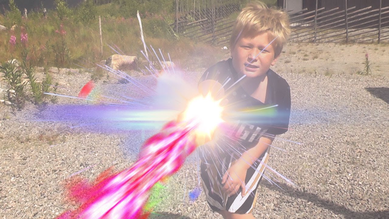 SUPERHELTEN MAGNUS RETURNS!