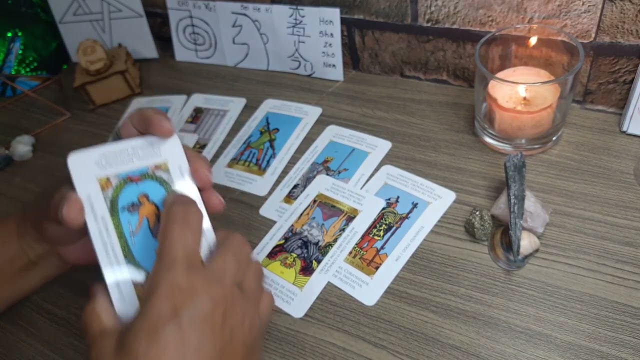 Gêmeos ♊ acima de 50 anos. Seu psicológico está abalado, cuidado com pessoas a sua volta 😕🖐️.