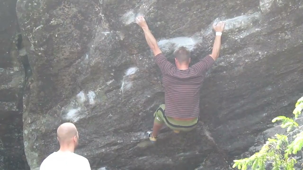 Analstacia (7a+) at Rokokallio