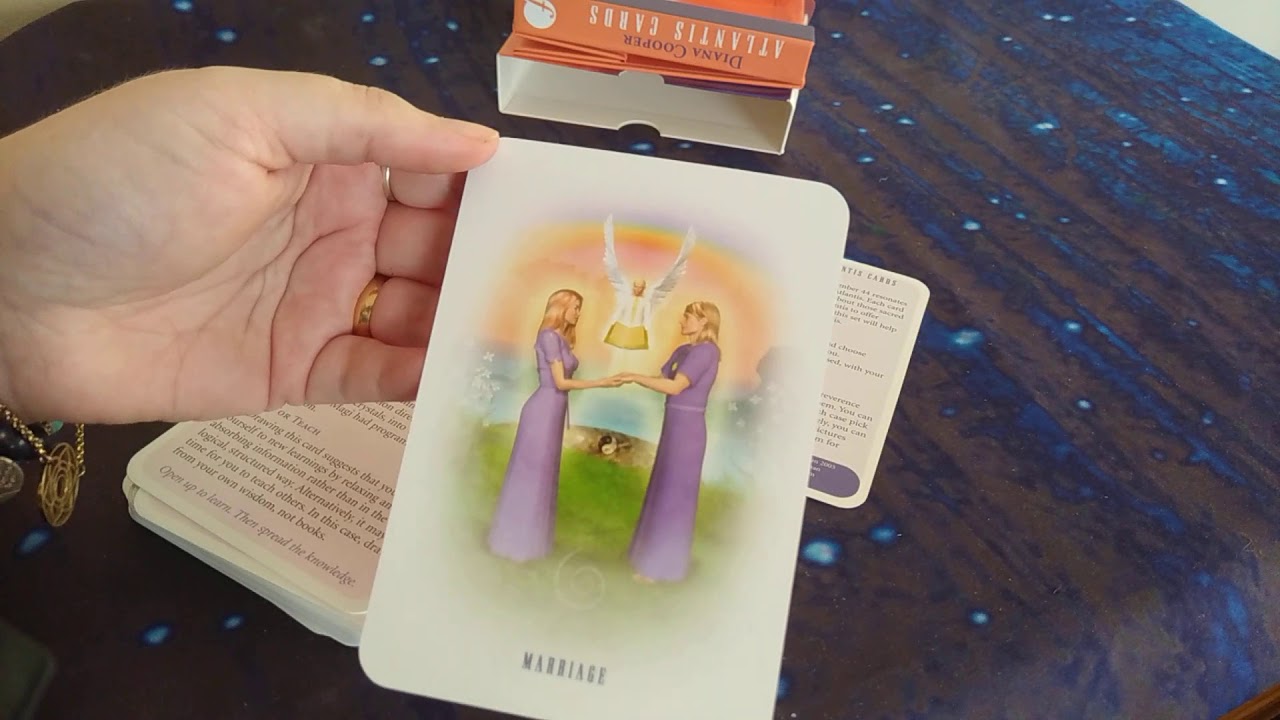 Atlantis Oracle cards by Diana Cooper unboxing and flip through.