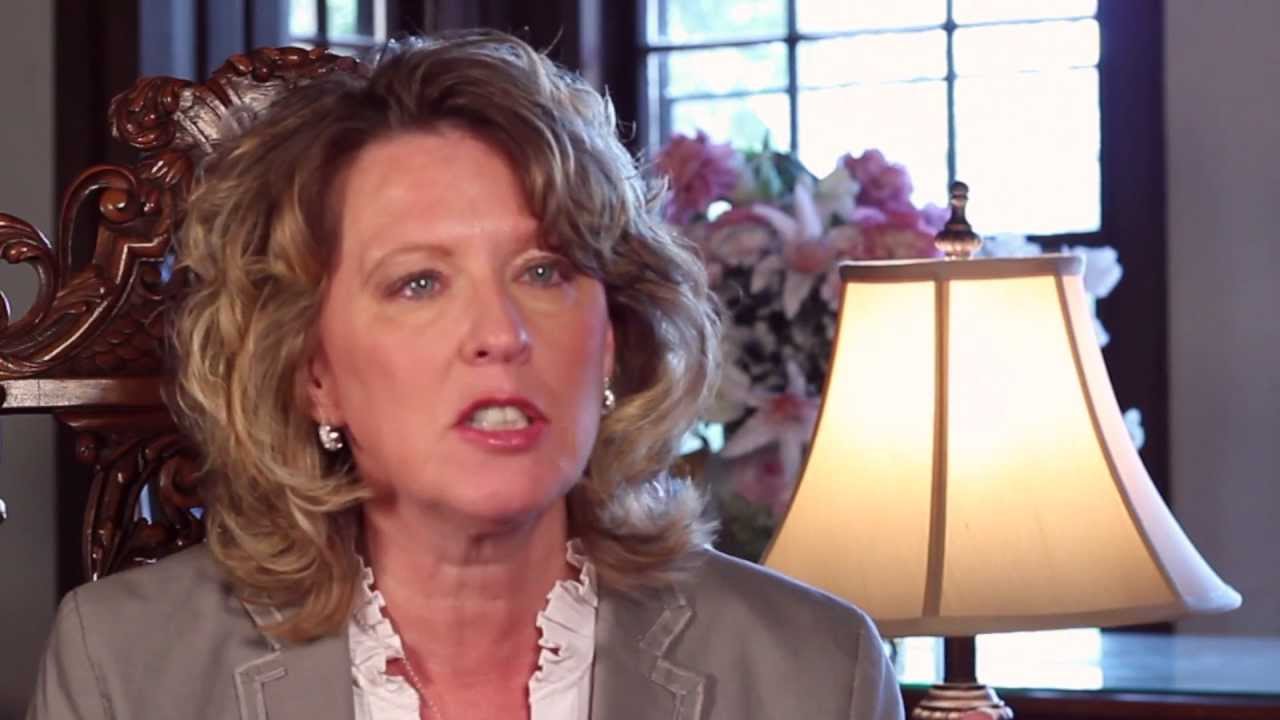 Pursuing God's Will Together by Ruth Haley Barton