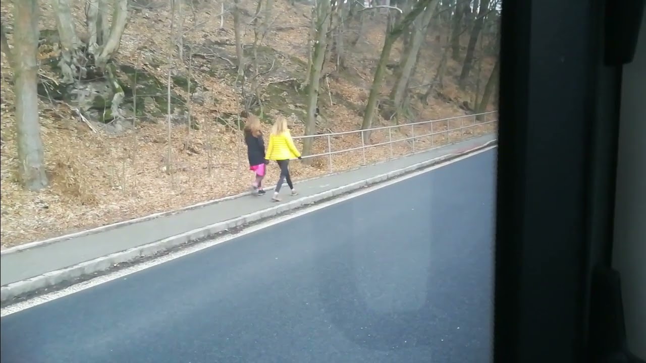 Plesna tam a zpět