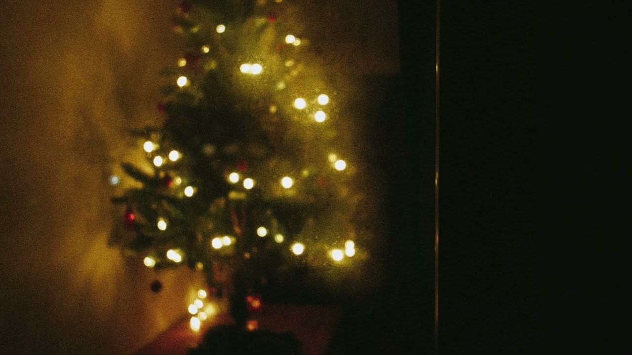 Soft Christmas Ballad – We Wish You a Merry Christmas