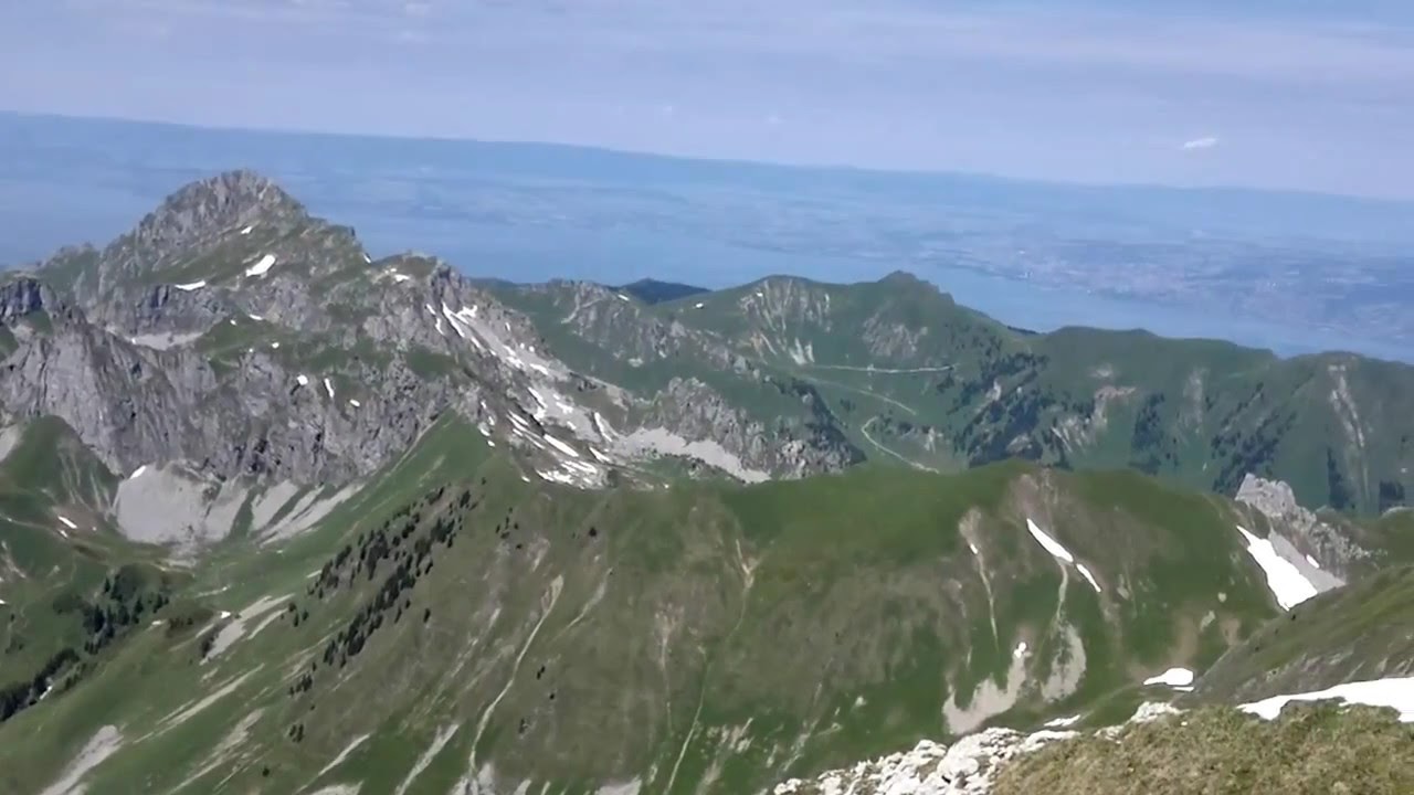 Les Cornettes de Bise, randonn&eacute;e d'&eacute;t&eacute; depuis les Chalets de Bise en Haute Savoie