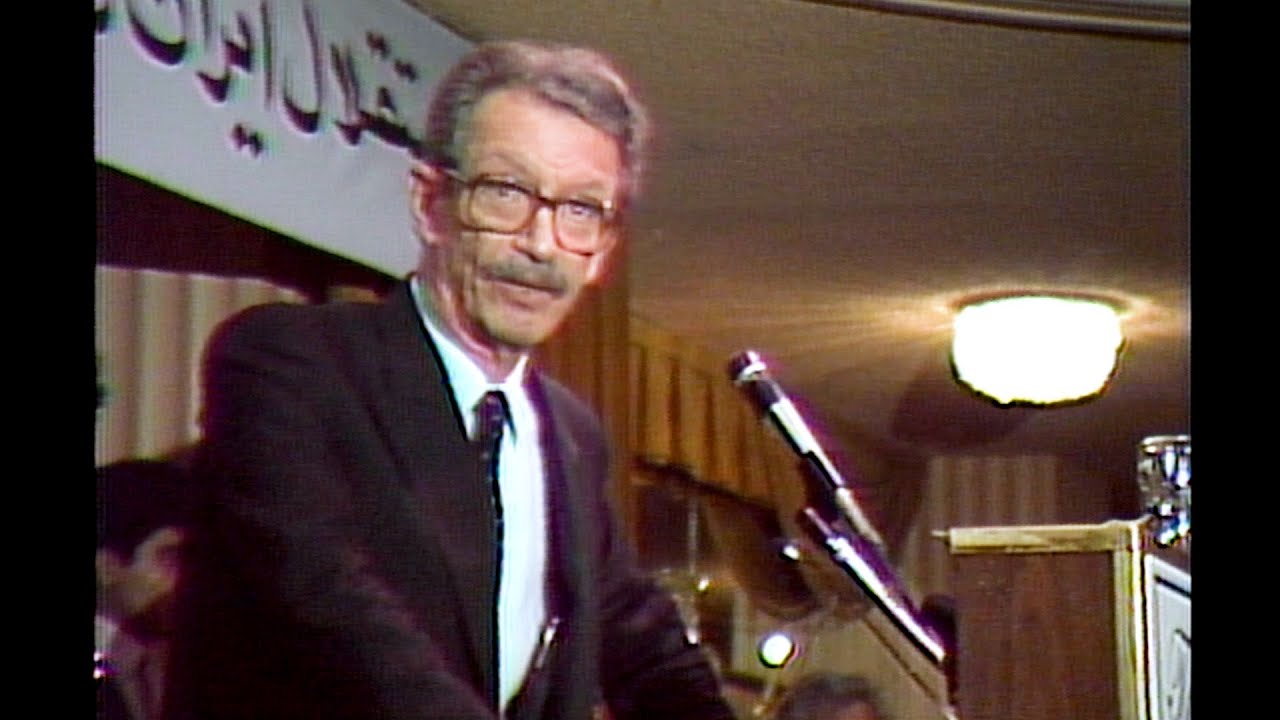 DR SHAPOUR BAKHTIYAR   دکتر شاهپور بختیار.   سخنرانی  لس آنجلس