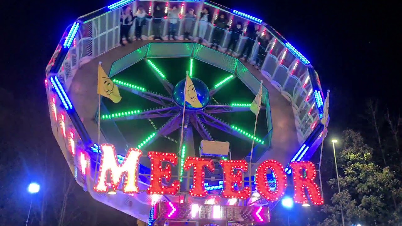 Meteor Ride (Gravity Wheel) (Rage Cage) After Dark. Funfair