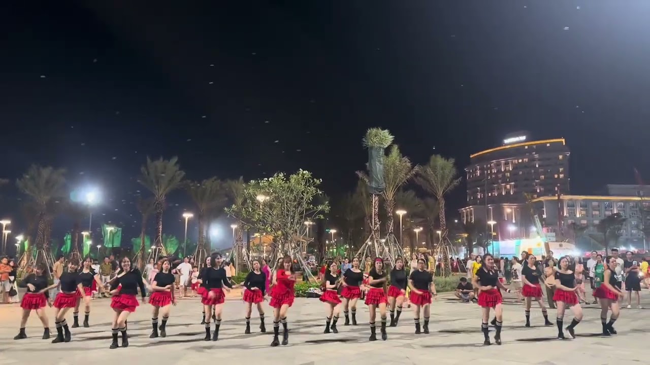 Em là không thể / zumba dance/ Team Hoa Hồng 🌹