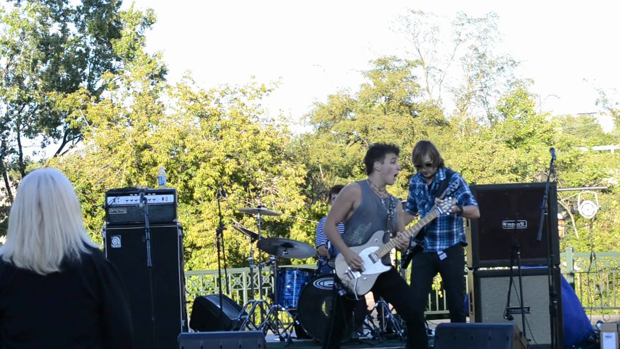 Mouth Wired Shut   Rubber City Music Festival    4