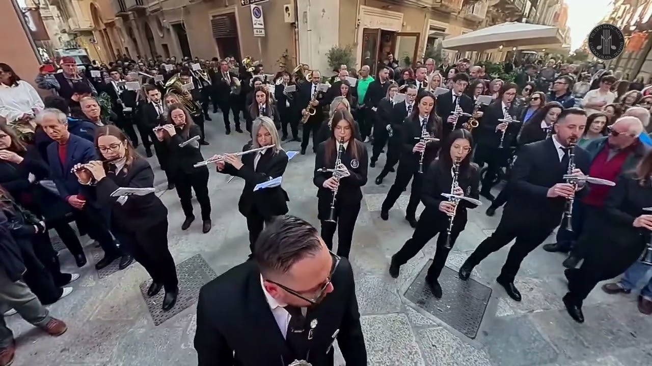 Povero Fiore - marcia funebre - Banda M°Pietro Mascagni Trapani. Processione Misteri 2025