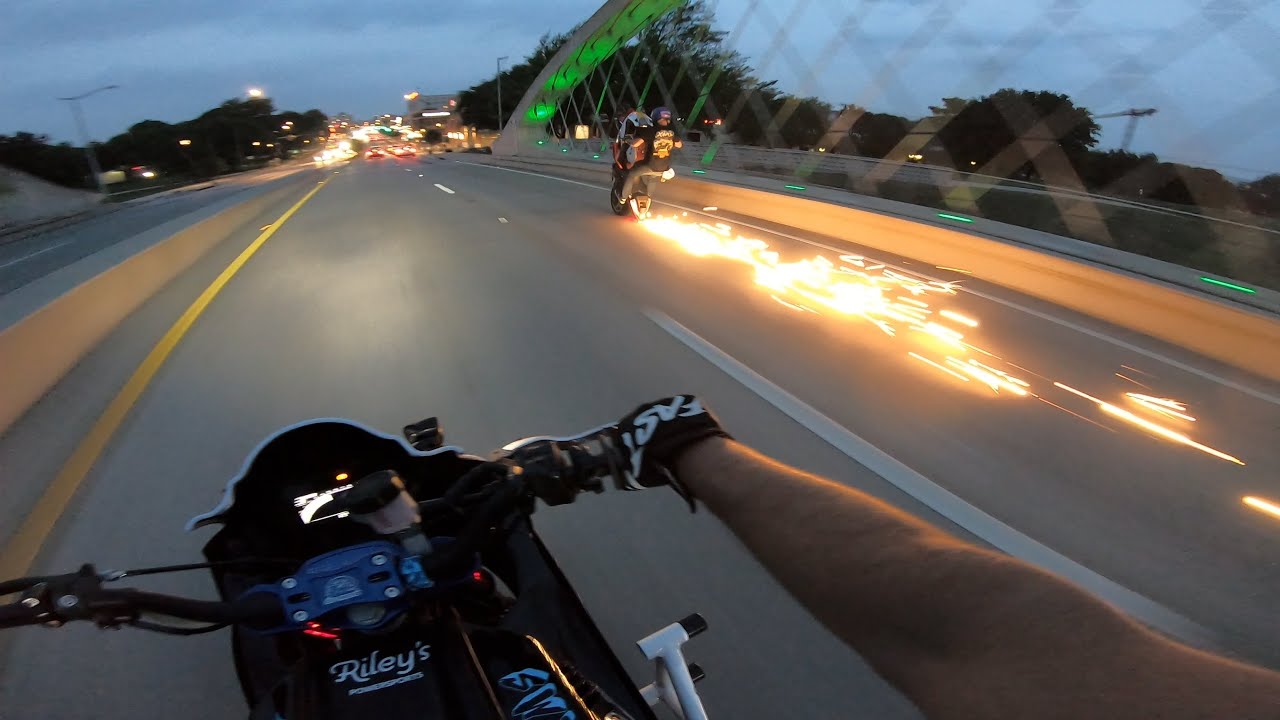 Down Town Hooning with 3 R7's