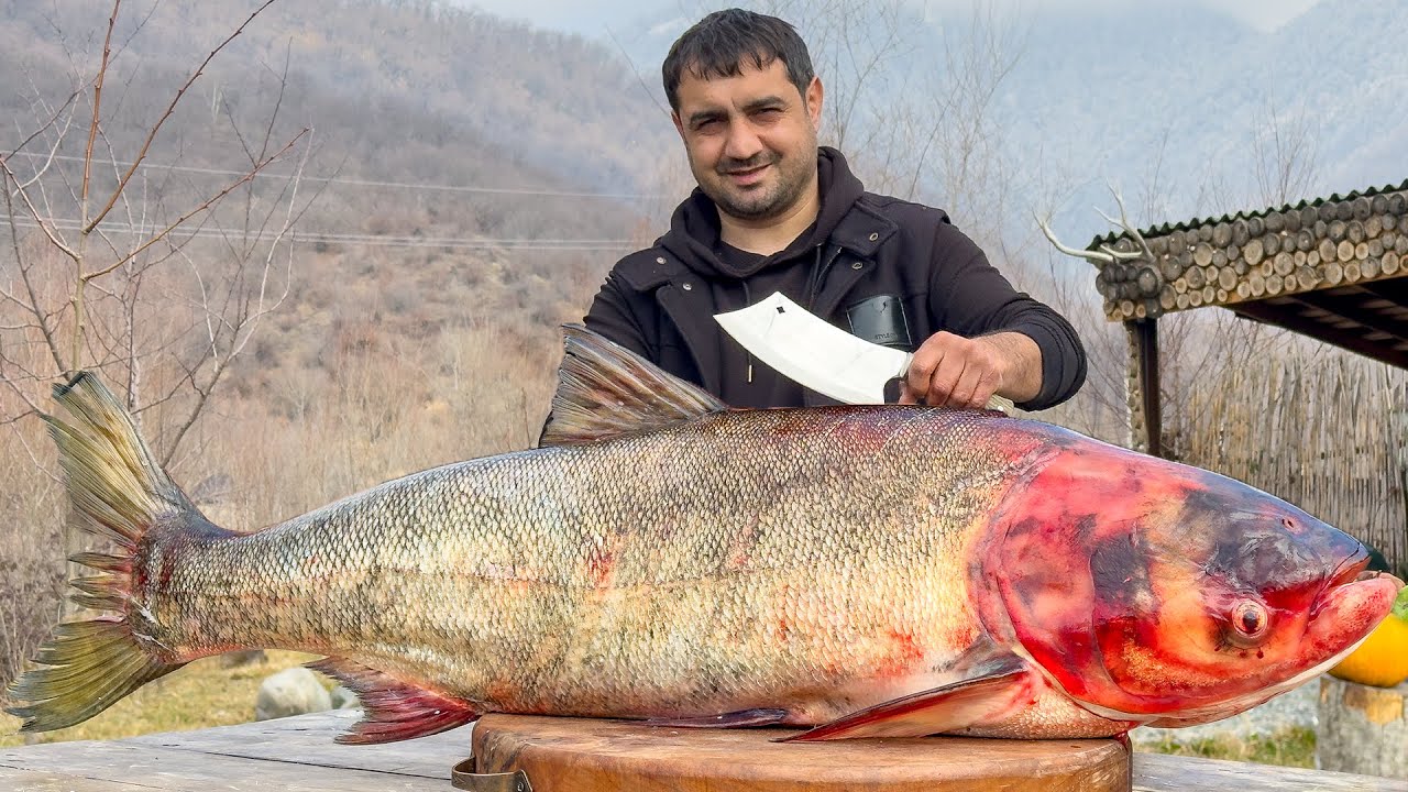 COOKING A HUGE FISH IN TANDOORI WITH FRUIT AND VEGETABLES FOR THE CHILDREN