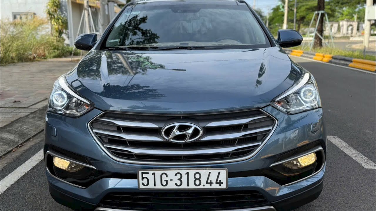 Santafe 2017 Full dầu siêu cọp1 chủ mua mới từ đầu chất xe zin mới tinh Liên Hệ 096 488 1021 em Sanh