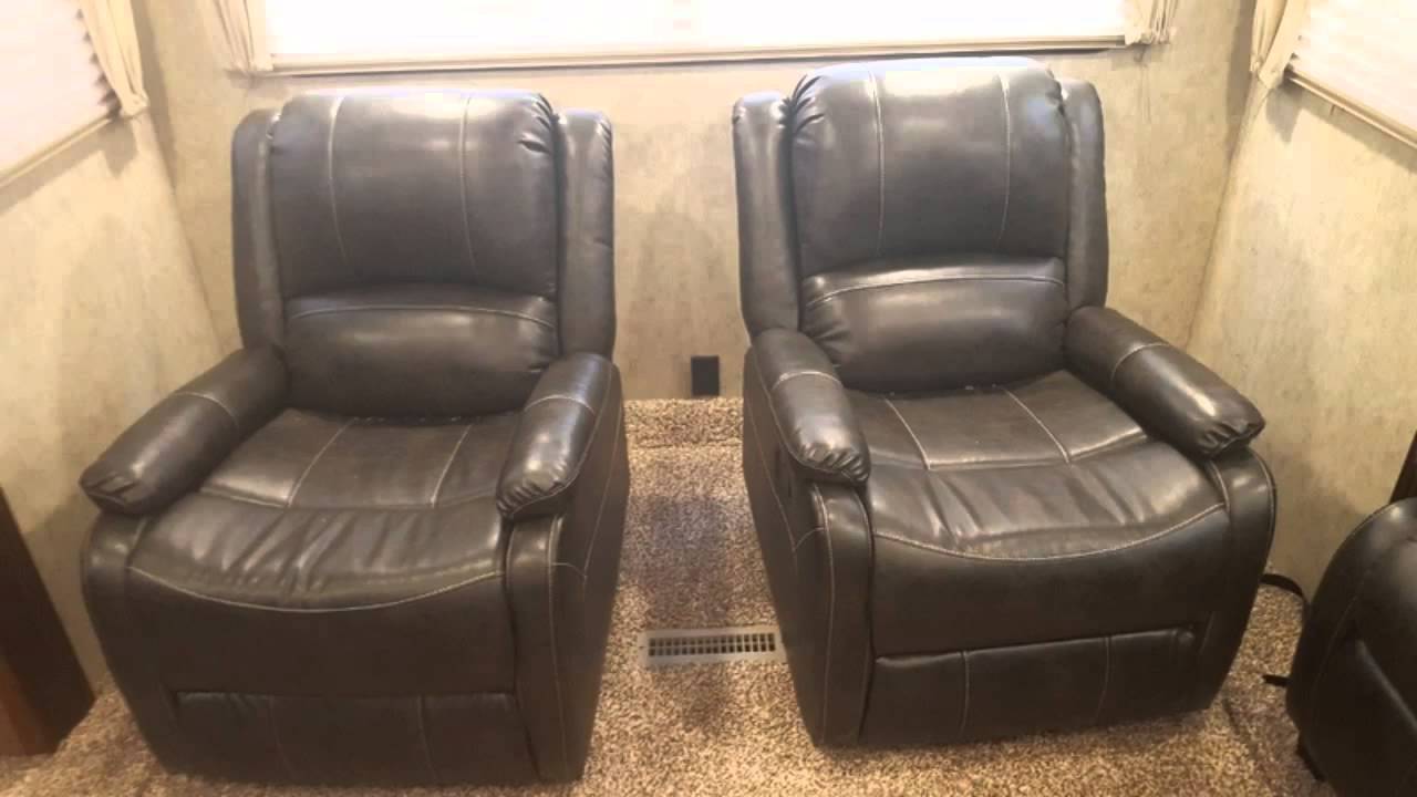 New 2016 Forest River Wildcat Fifth Wheels 28SGX Available For Sale in Decatur near Birmingham, AL