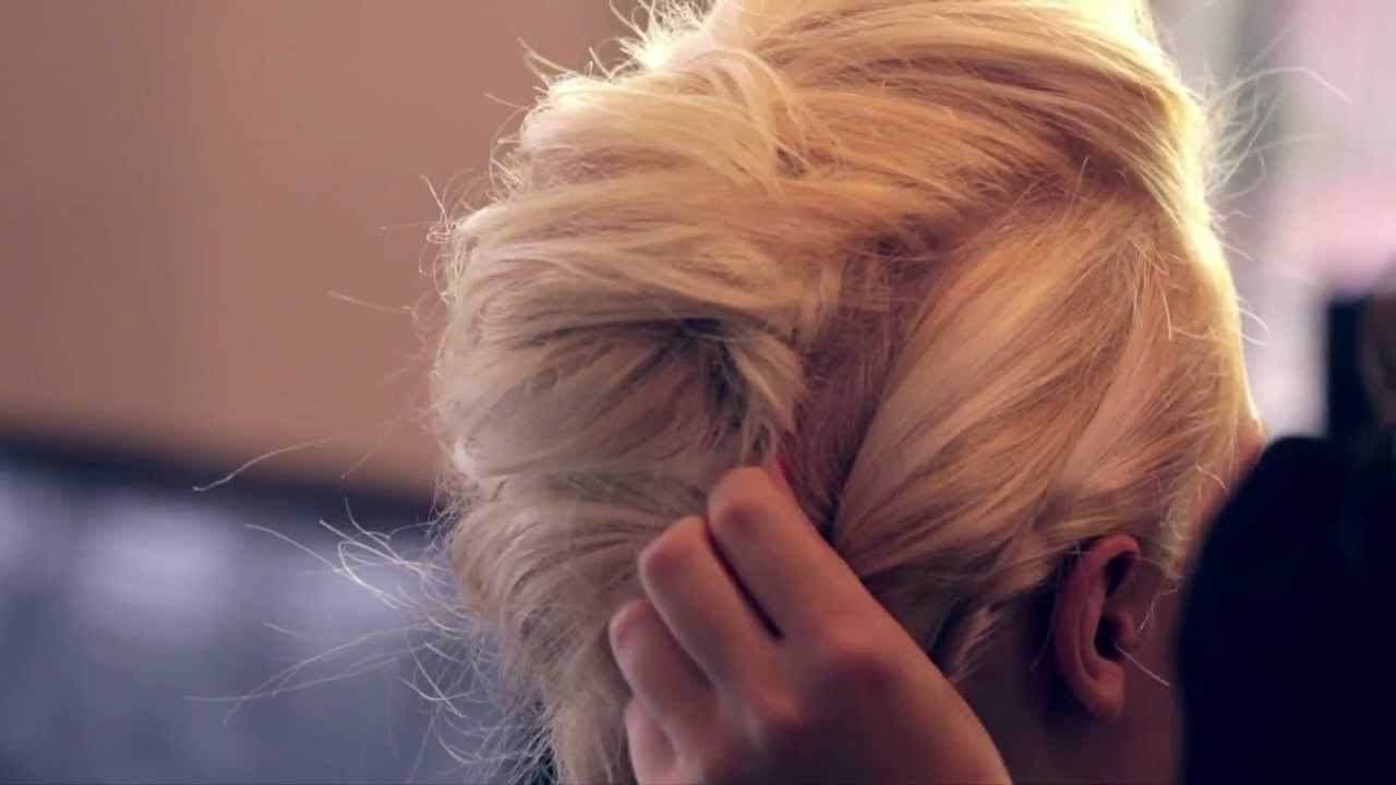 Julianne Hough Golden Globe Step-by-Step by UNITE/Nine Zero One Salon