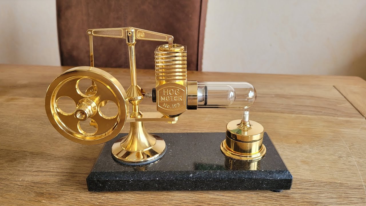 Stirlingmotor Heißluftmotor HOG Magnus (24 Karat vergoldet ) mit Marmor Sockel