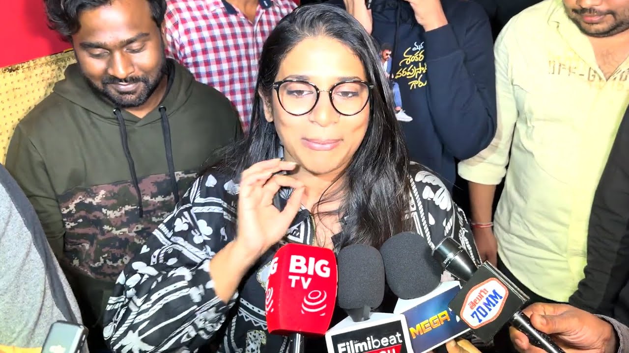Chiranjeevi Daughter Sushmita Konidela Reaction After Watching #Manashankaravaraprasadgaru